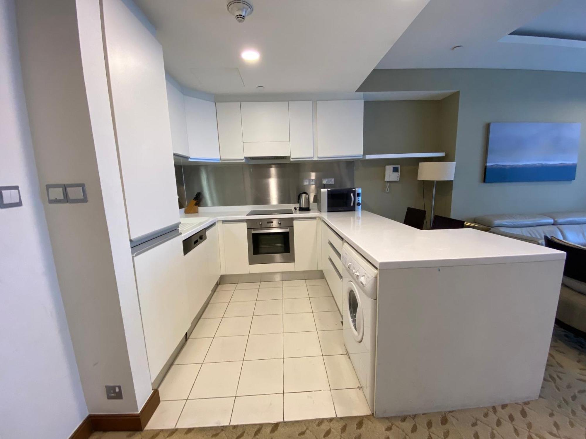 Superhost Emaar Residences Fashion Avenue - Address Mall Apartment *
