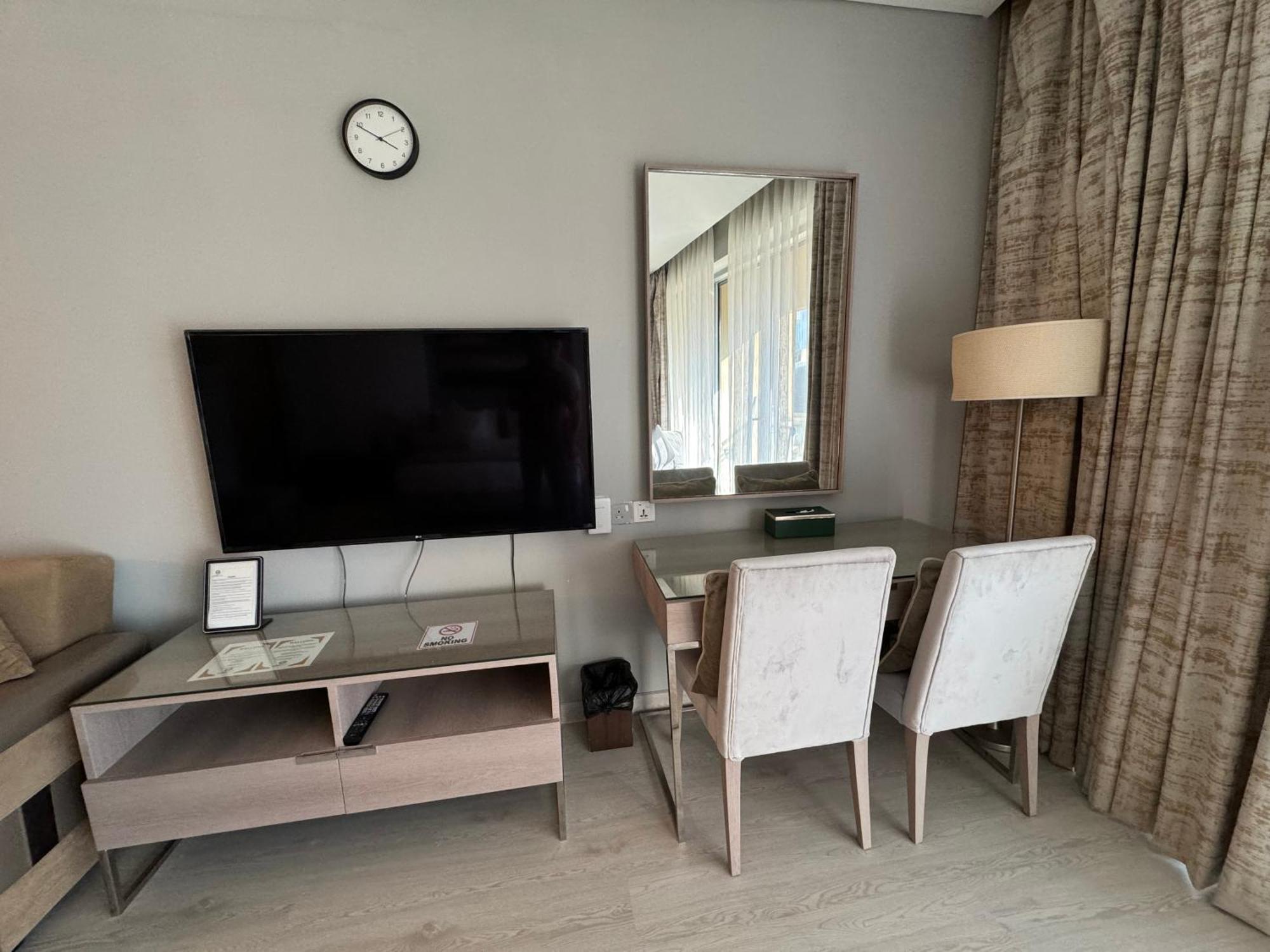 Superhost Emaar Residences Fashion Avenue - Address Mall Apartment *